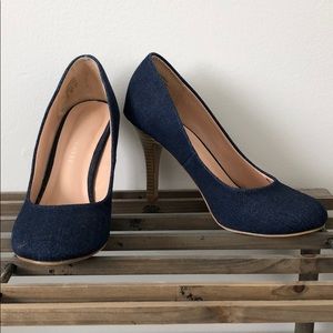 Kelly and Katie Heels